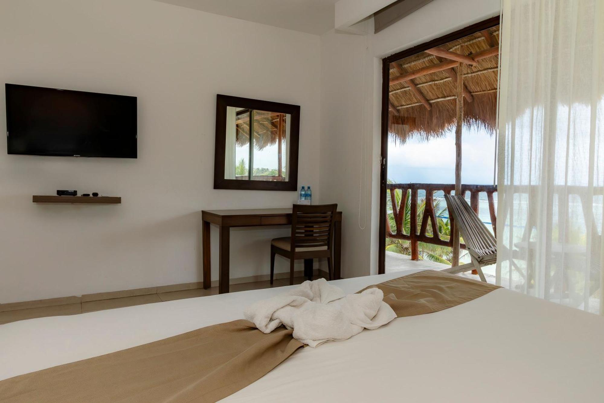 Hotel Quinto Sole Mahahual Exterior foto